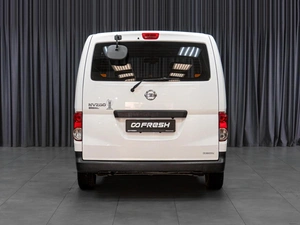 Фургон Nissan NV200 2010 года, 1179000 рублей, Тюмень