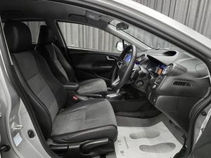 Лифтбек Honda Insight 2012 года, 949000 рублей, Красноярск