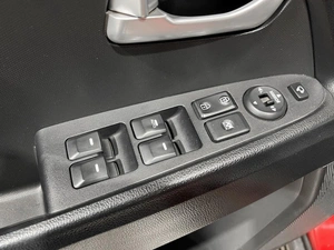 Внедорожник Kia Sportage 2012 года, 1319000 рублей, Красноярск