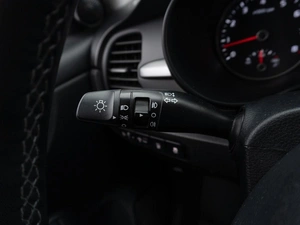 Хетчбэк Kia Rio X-Line 2019 года, 1499000 рублей, Саратов