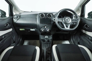 Хетчбэк Nissan Note 2018 года, 989000 рублей, Новосибирск
