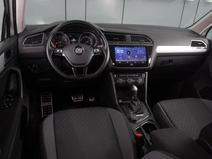 Внедорожник Volkswagen Tiguan 2017 года, 2329000 рублей, Воронеж