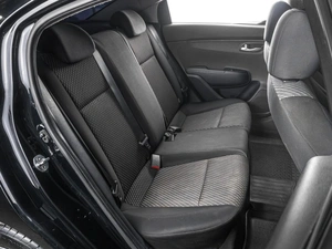 Седан Kia Rio 2019 года, 1199000 рублей, Тюмень