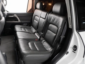 Внедорожник Toyota Land Cruiser 2010 года, 2849000 рублей, Тюмень