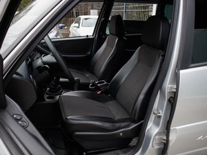 Внедорожник Chevrolet Niva 2012 года, 669000 рублей, Большой Сочи