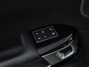 Внедорожник Land Rover Range Rover 2016 года, 5300055 рублей, Москва