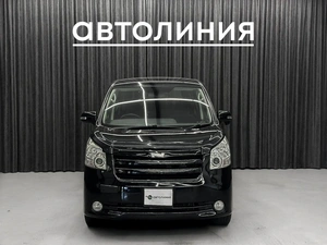 Минивэн Toyota Noah 2007 года, 1100000 рублей, Красноярск