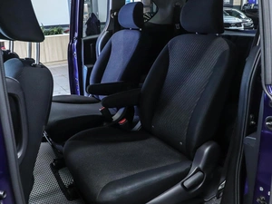 Минивэн Honda Freed 2011 года, 1040000 рублей, Красноярск