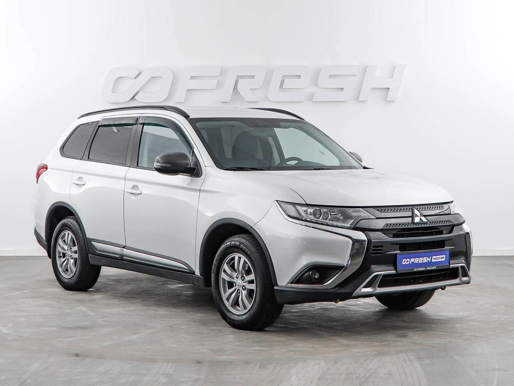 Внедорожник Mitsubishi Outlander 2022 года, 2498999 рублей, Москва