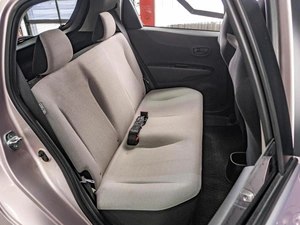 Хетчбэк Toyota Vitz 2011 года, 767000 рублей, Тюмень