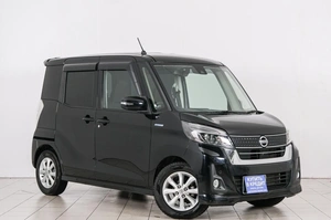 Хетчбэк Nissan Dayz Roox 2018 года, 899000 рублей, Красноярск