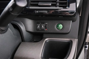Минивэн Honda Stepwgn 2015 года, 1759000 рублей, Красноярск