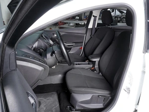 Седан Ford Focus 2015 года, 930000 рублей, Ростов-на-Дону