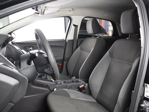 Хетчбэк Ford Focus 2011 года, 610000 рублей, Омск