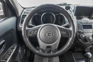 Хетчбэк Kia Soul 2010 года, 899000 рублей, Барнаул