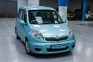Минивэн Toyota Funcargo 2003 года, 453000 рублей, Солонцы