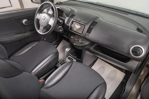 Хетчбэк Nissan Note 2012 года, 999000 рублей, Томск