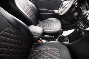 Седан Hyundai Solaris 2011 года, 529000 рублей, Оренбург