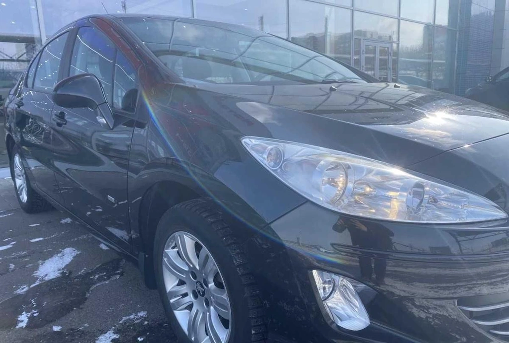 Седан Peugeot 408 2015 года, 770000 рублей, Солонцы