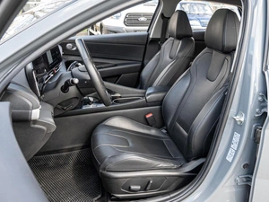 Седан Hyundai Elantra 2021 года, 1925000 рублей, Краснодар