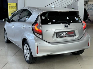 Хетчбэк Toyota Aqua 2018 года, 1397000 рублей, Солонцы