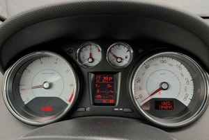 Седан Peugeot 408 2015 года, 650000 рублей, Солонцы