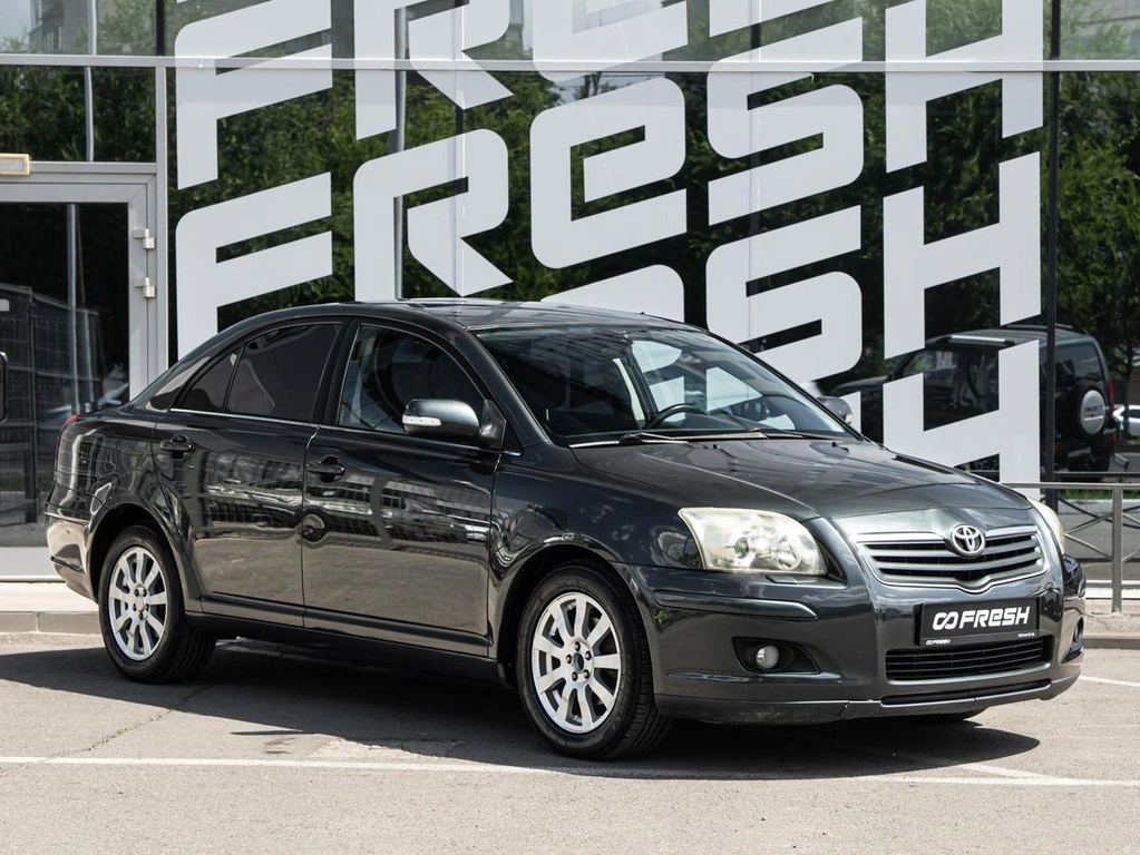 Седан Toyota Avensis 2006 года, 675000 рублей, Волгоград
