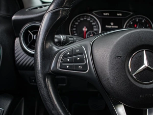 Внедорожник Mercedes-benz GLA-класс 2019 года, 1698000 рублей, Краснодар