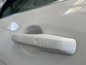 Седан Jaguar XE 2019 года, 2730000 рублей, Уфа