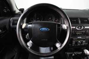 Седан Ford Mondeo 2006 года, 459000 рублей, Сургут