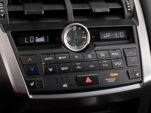 Внедорожник Lexus NX 2015 года, 2799000 рублей, Тюмень
