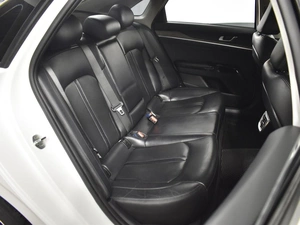 Седан Kia K5 2020 года, 1869900 рублей, Казань