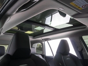 Внедорожник Toyota RAV4 2026 года, 4299000 рублей, Тюмень