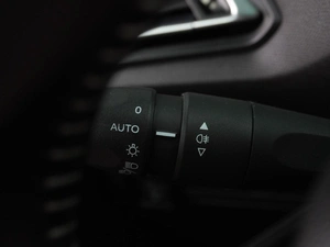Универсал Peugeot 308 2018 года, 1199000 рублей, Воронеж