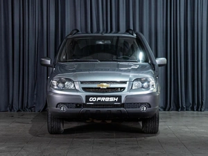 Внедорожник Chevrolet Niva 2017 года, 820000 рублей, Волгоград