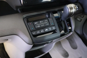 Минивэн Honda Stepwgn 2019 года, 2299000 рублей, Омск