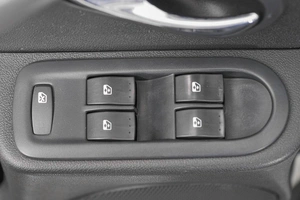 Внедорожник Nissan Terrano 2015 года, 1199000 рублей, Кемерово