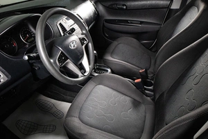 Хетчбэк Hyundai i20 2010 года, 569000 рублей, Сургут