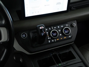 Внедорожник Land Rover Defender 2020 года, 4898055 рублей, Москва