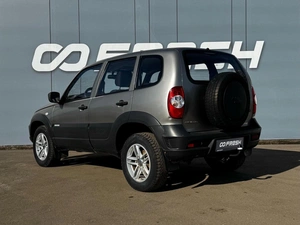 Внедорожник Chevrolet Niva 2015 года, 699000 рублей, Ижевск