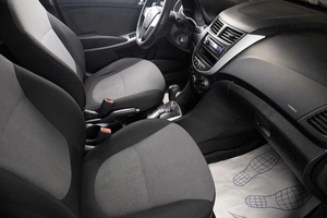 Седан Hyundai Solaris 2013 года, 649000 рублей, Оренбург