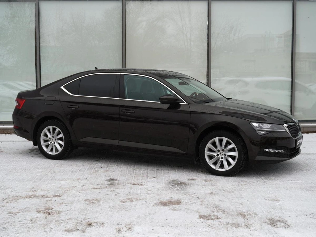Лифтбек Skoda Superb 2020 года, 2895000 рублей, Тверь