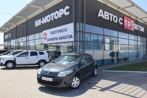 Хэтчбек Renault Megane 2012 года, 900000 рублей, Мирное