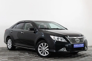 Седан Toyota Camry 2012 года, 1699000 рублей, Сургут