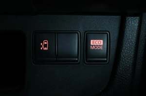 Минивэн Nissan Serena 2011 года, 1129000 рублей, Омск