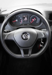 Седан Volkswagen Polo 2017 года, 1350000 рублей, Орёл