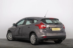 Хетчбэк Ford Focus 2012 года, 899000 рублей, Томск