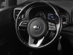 Внедорожник Kia Sportage 2020 года, 2679000 рублей, Тюмень