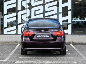 Седан Hyundai Elantra 2010 года, 844000 рублей, Волгоград