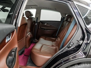 Внедорожник Infiniti QX50 2015 года, 2100000 рублей, Красноярск
